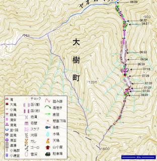 一五九九峰北東面直登沢.jpg